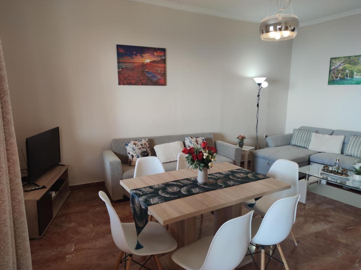 San Vlassis Area Apartment Lákones Eksteriør billede